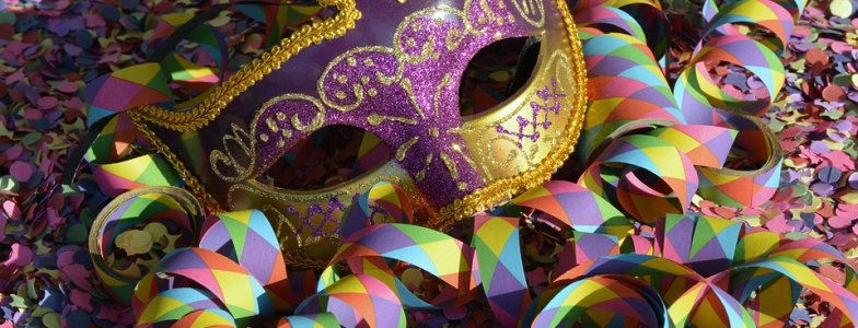 Farsangi maszkok készítése és Telihold ünnep